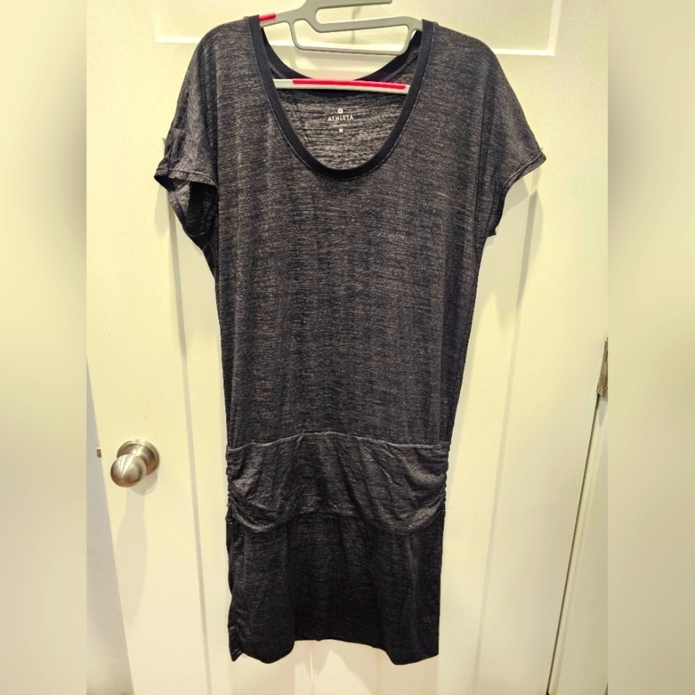 Athleta M Gray Heather Short Sleeve Pocket Dress Travel Casual Athleisure